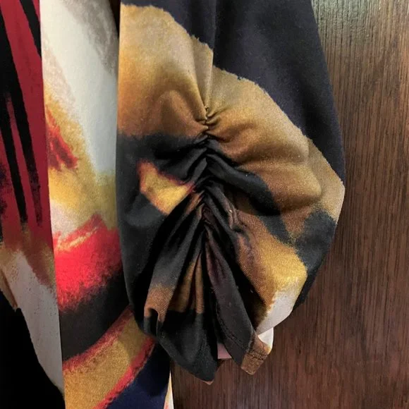 New Directions Pull-Over Top - Picture 3 of 4